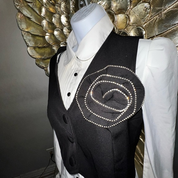 Women's Emerson Lang Vest Size M - Picture 7 of 14